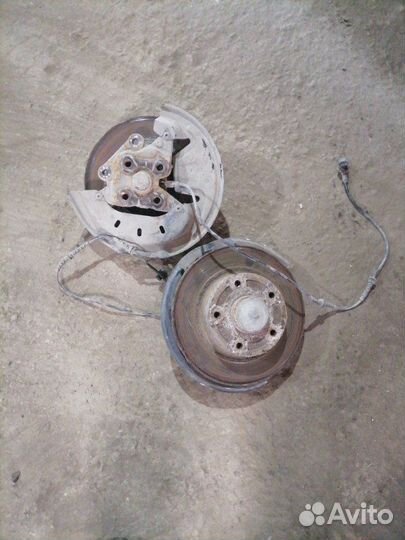 Ступица задняя правая Renault Fluence седан 2.0