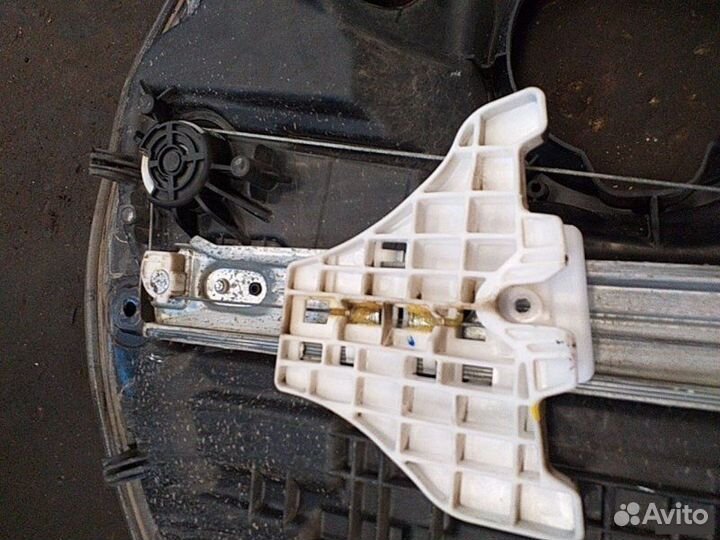 Стеклоподъемник Kia Optima 3 G4KJ