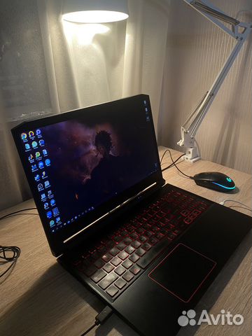 Acer nitro 5 AN515-44 8gb RTX 1650 ryzen 5 4600h