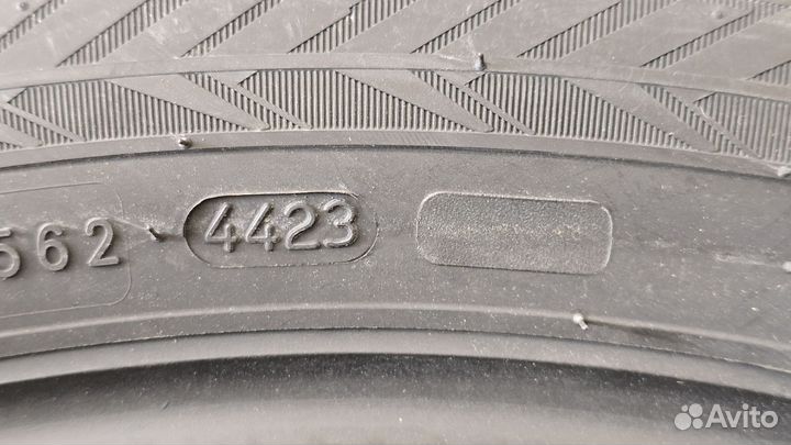 Nokian Tyres Hakkapeliitta 10p SUV 255/50 R20 109T