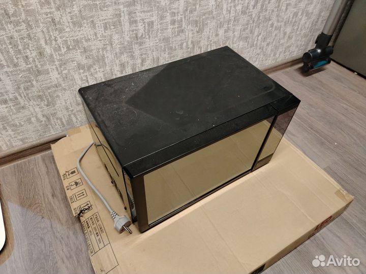 Микроволновая печь lg