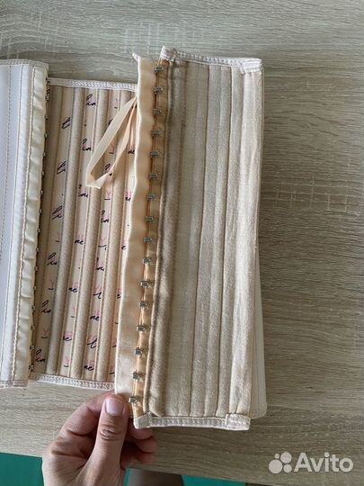 Фитнес корсет моделирующий Your Line бежевый S-M