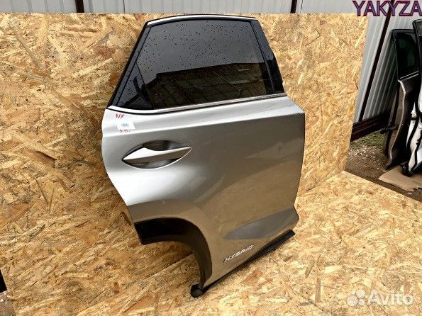 Дверь задняя Лексус нх