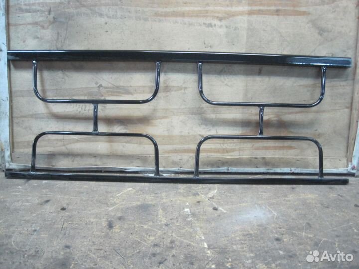 Ограды, столики, скамейки. Оградки на кладбище