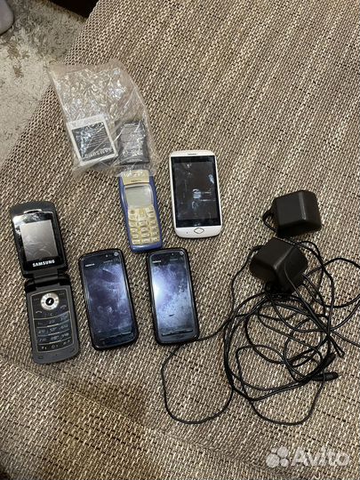 Samsung B3410