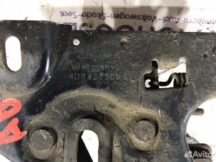 Замок капота Audi A6 C5 4B 2000