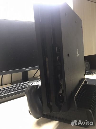 Sony playstation 4 pro 1tb