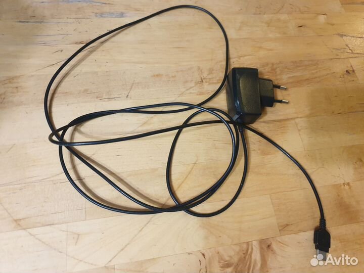 Зарядка для телефонов Samsung GT -E 1200M