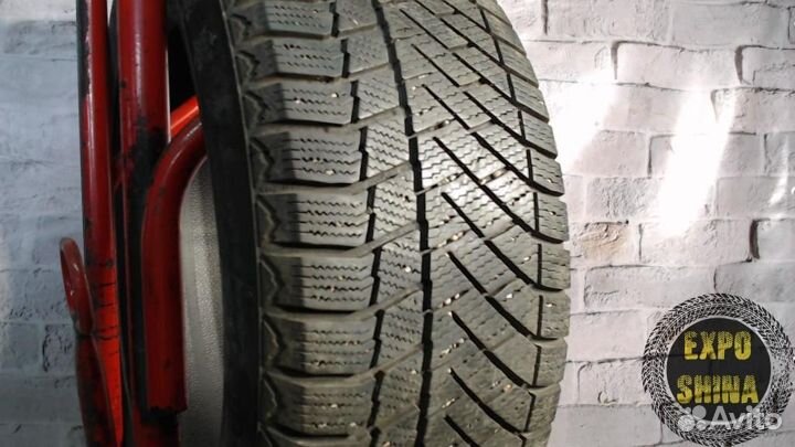 Continental ContiVikingContact 6 235/55 R18 104T