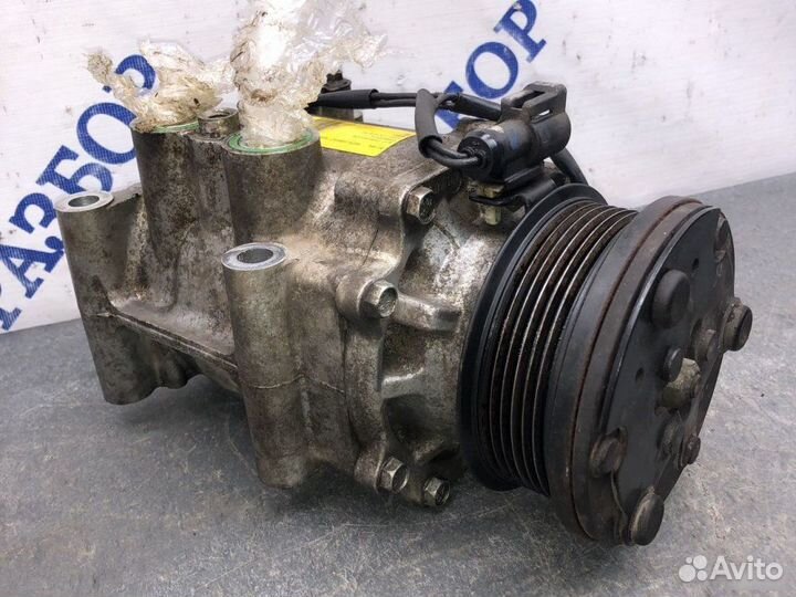 Компрессор кондиционера Ford Fusion