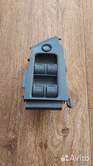 Блок управления стеклоподъемников Honda civic EU1