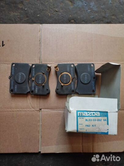 Тормозные колодки передние Mazda 323 86-94г