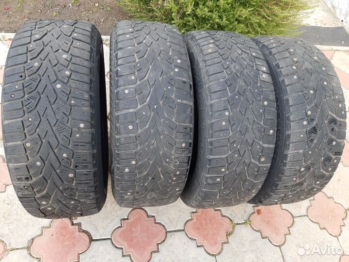 Gislaved NordFrost 100 205/60 R16
