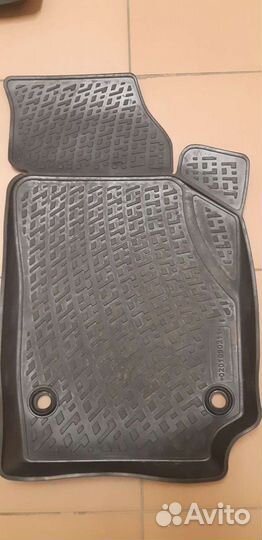 Автомобильные коврики резиновые Поло Седан