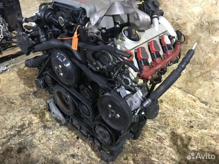 Двигатель Audi A4 AUK