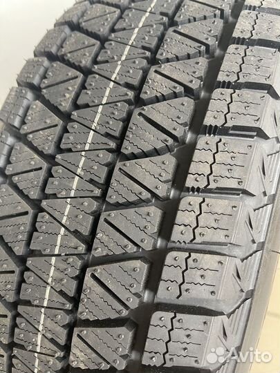 Bridgestone Blizzak DM-V3 315/35 R20 110T