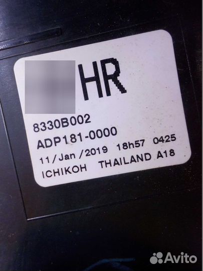 Фонарь mitsubishi pajero Sport правый