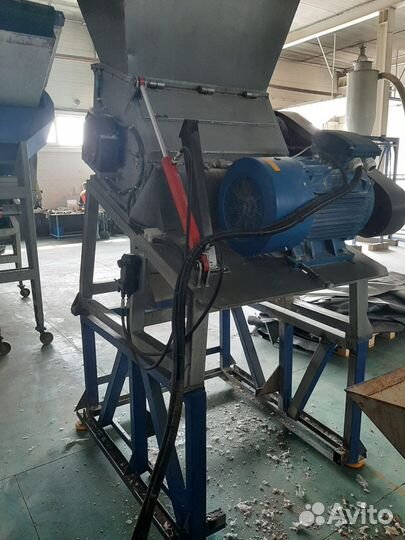 Дробилка косой рез пиранья 900