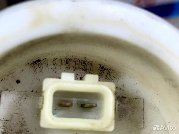 Датчик уровня топлива VW Golf II