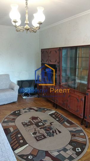 3-к. квартира, 77 м², 2/9 эт.