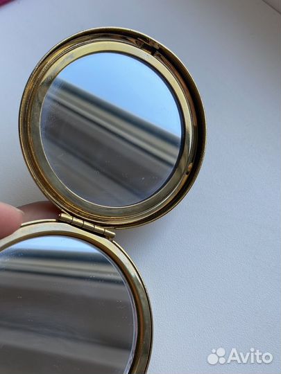 Зеркало карманное