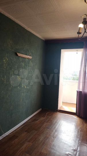 Комната 15 м² в 6-к., 13/16 эт.