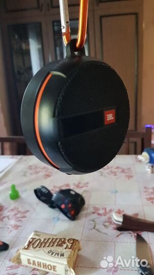 Блютуз колонка jbl