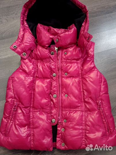 Жилетка и ветровка на девочку 7-8 лет