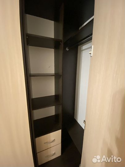 Шкафы для одежды