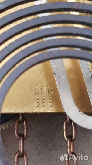 Настенные часы с боем