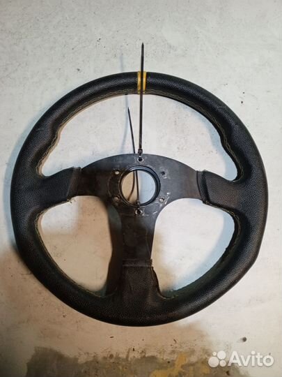 Спортивный руль OMP