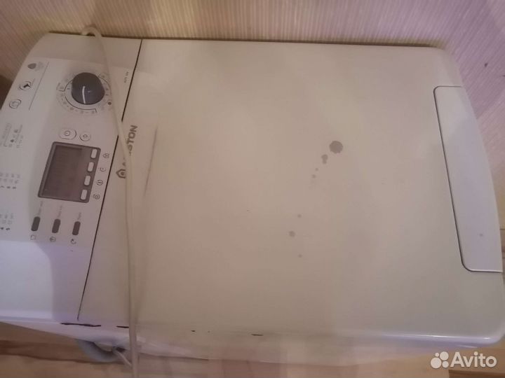 Стиральная машина с вертикальной загрузкой