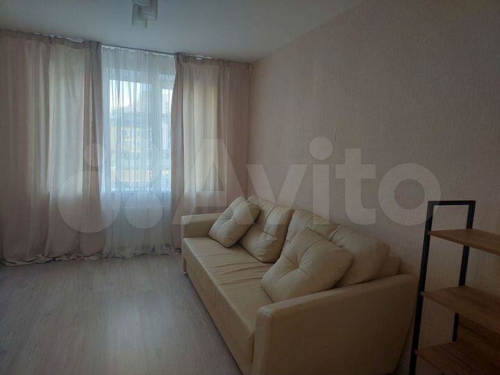 2-к. квартира, 45 м², 5/17 эт.