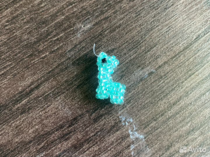 Фигурки из бисера