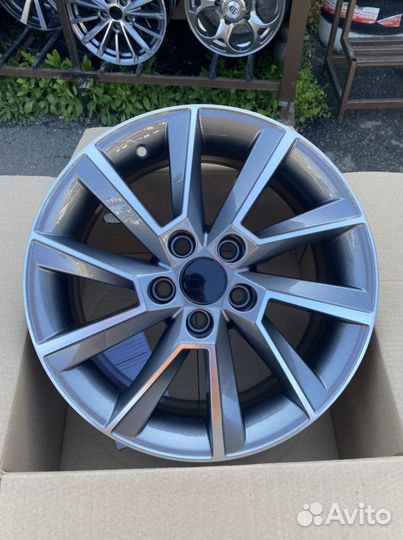 R15 5/100 графит с полировкой новые литые диски