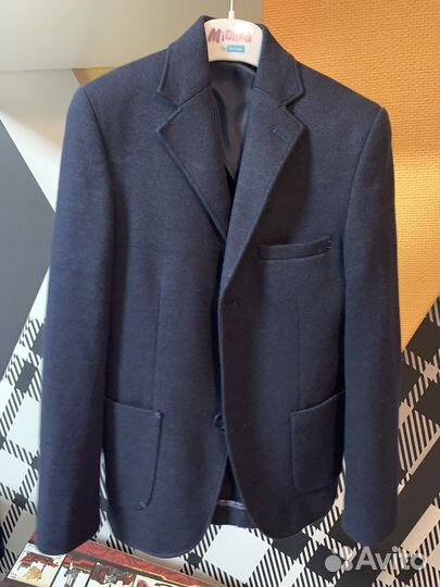 Пиджак для мальчика 128