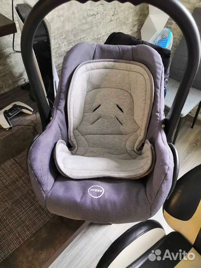 Детское авто кресло-переноска
