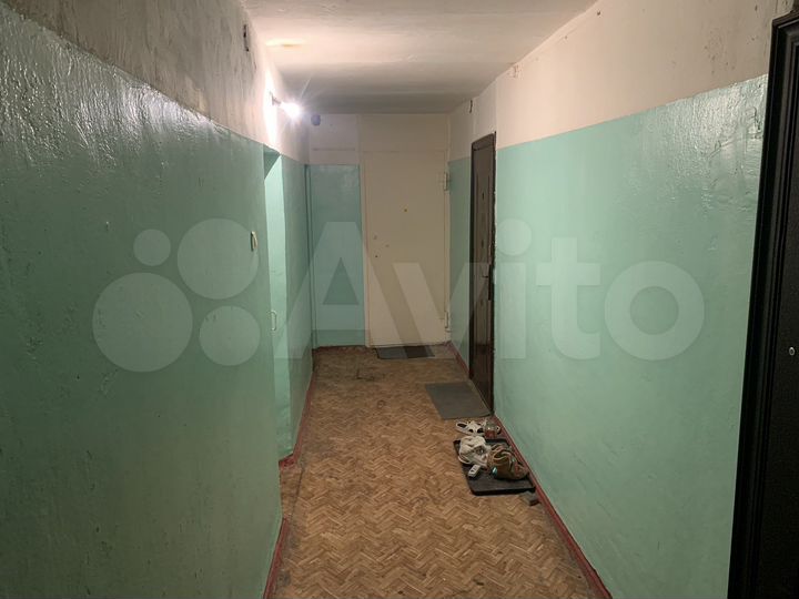 Комната 15 м² в 4-к., 1/5 эт.