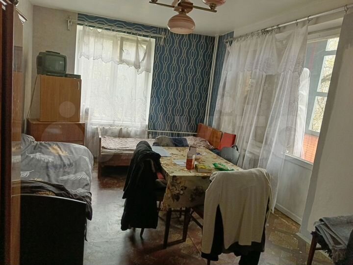 Комната 20 м² в 2-к., 3/5 эт.