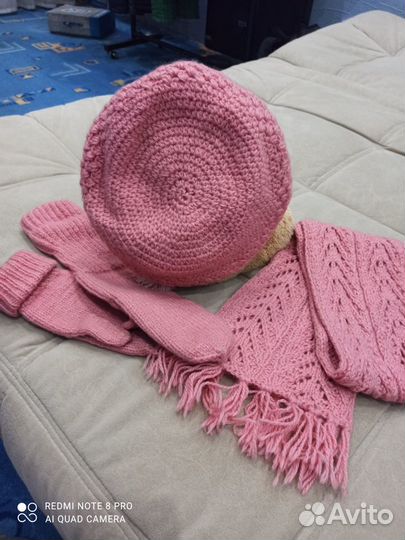 Берет варежки шарф вызванный