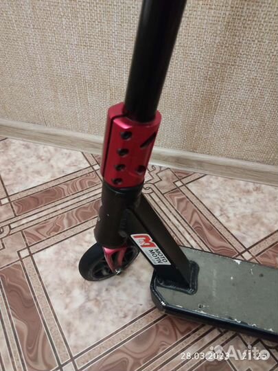 Трюковой самокат FOX PRO RAW 3