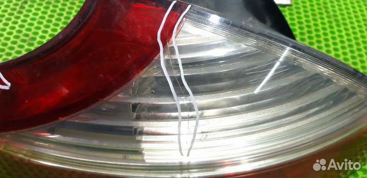 Фонарь задний левый в крыло Renault Megane 3