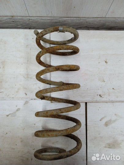 Пружина задняя Ваз 2107 седан 2010