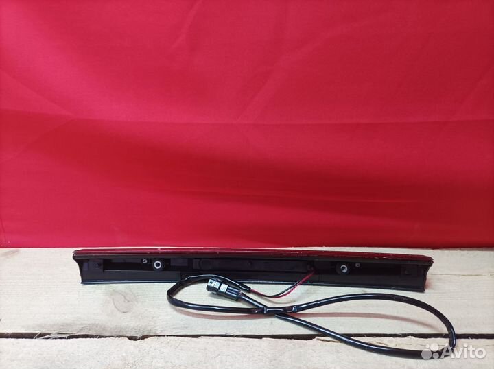 Стоп-сигнал Эклипс Кросс