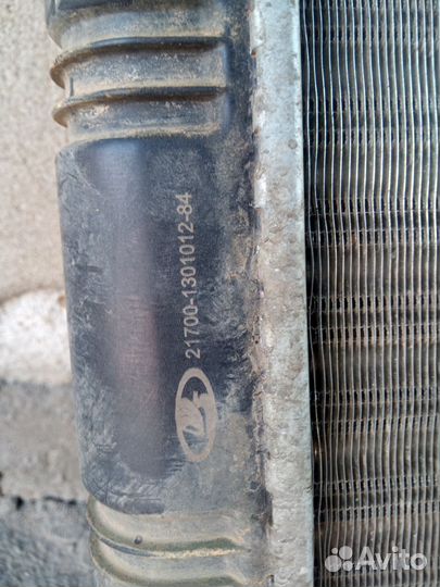 Радиатор охлаждения на лада Гранта