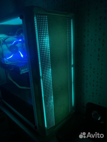 Корпус ATX DeepCool CC560 новый 1 месяц