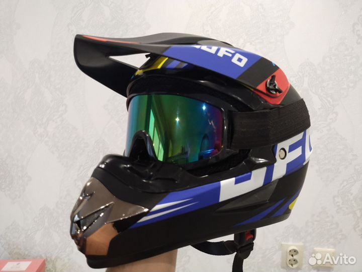 Шлем кроссовый /эндуро