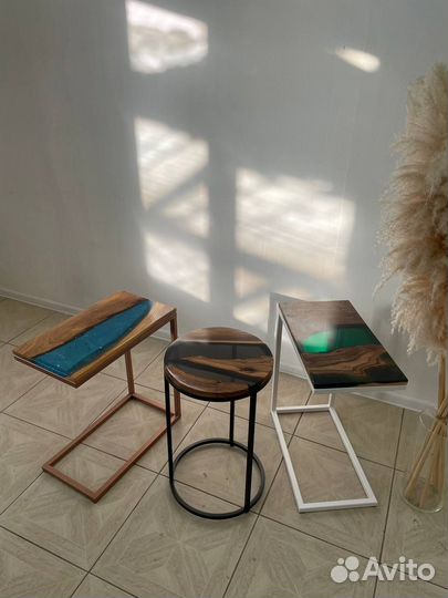 Журнальный столик круглый из дерева