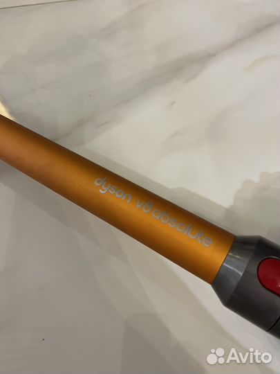 Пылесос Dyson v8 absolute