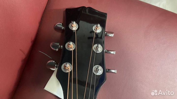 Гитара электроакустика